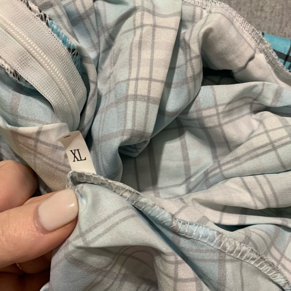 Skirt - Picture 3 of 3